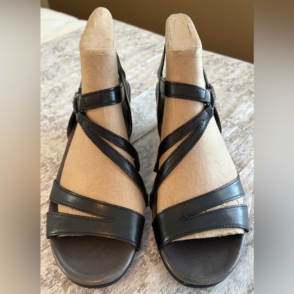 NEW w/o box DANSKO Addyson black leather wrapped contoured footbed sandal Size 8 - Picture 2 of 11